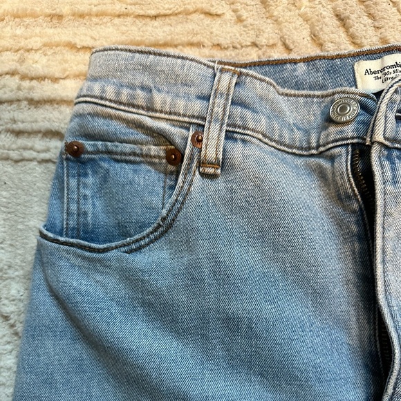 90’s slim straight u Abercrombie & Fitch jeans - Picture 2 of 3